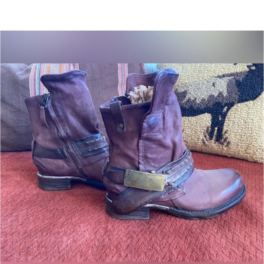 A.S. Sebastian Booties - Picture 11 of 15